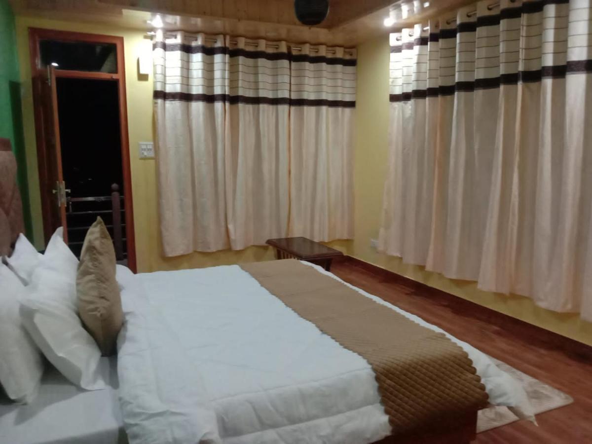 Floret Sojourn Hotel Shimla Exterior photo